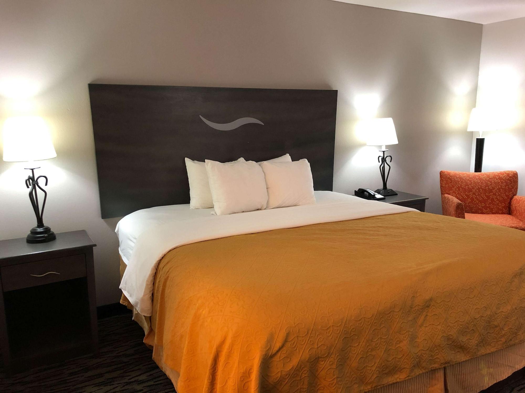Motel 6-La Place, La Bagian luar foto