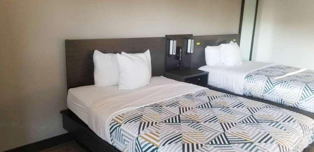Motel 6-La Place, La Ruang foto